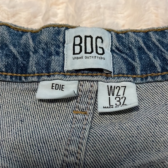 EUC Urban Outfitters BDG Edie Jeans - Picture 3 of 3